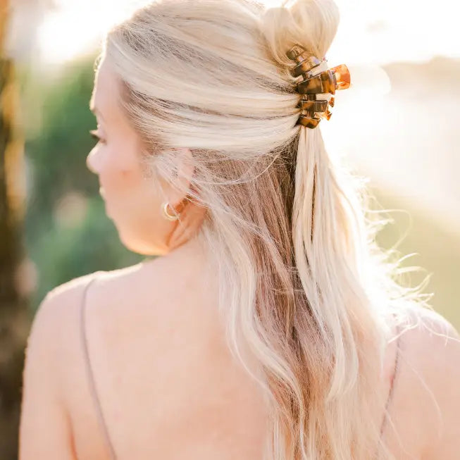 Open Hair Clip