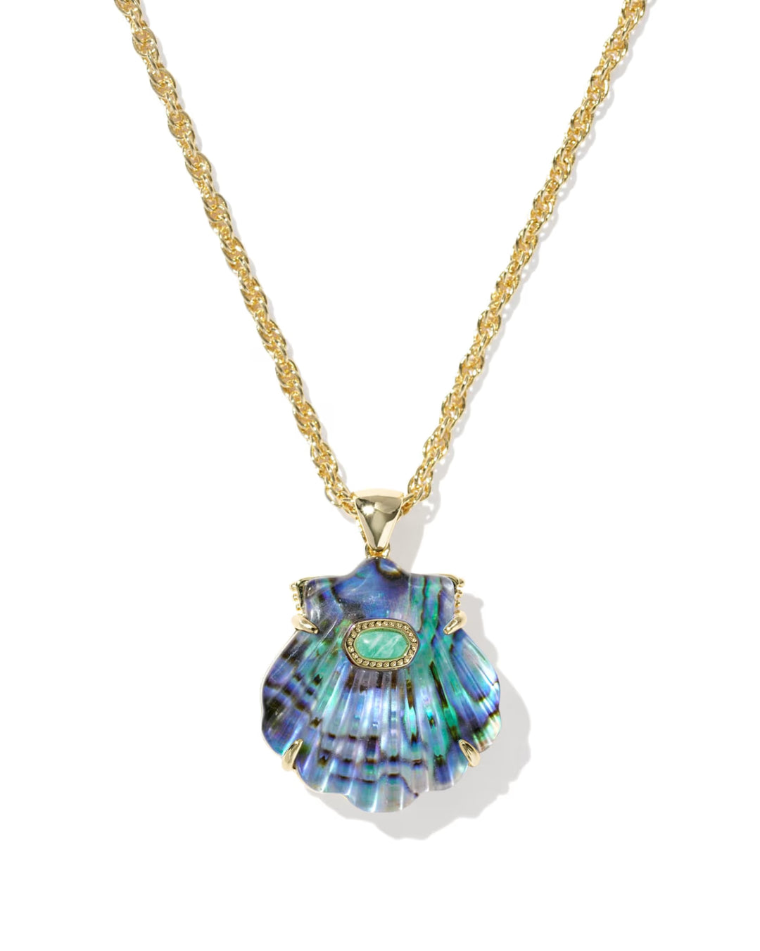 Lucia Shell Gold Short Pendant Necklace