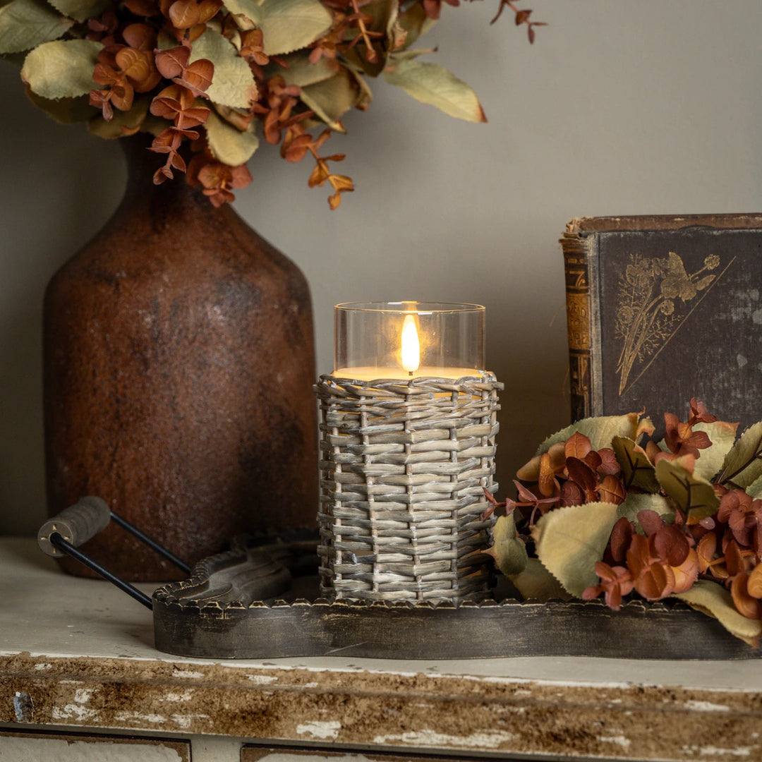 6" WOVEN WICKER GLASS 3D FLAME CANDLE