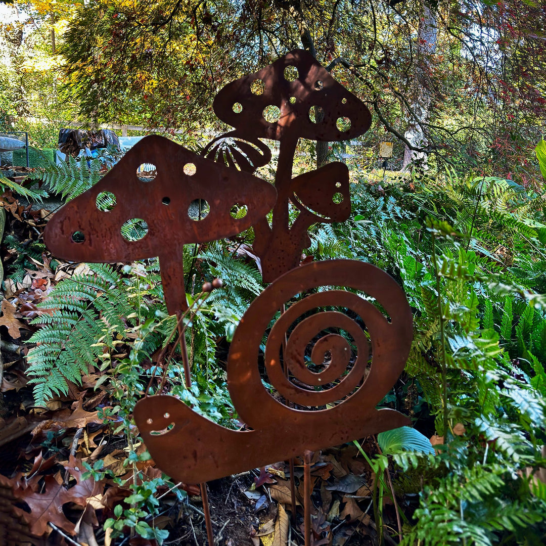 Metal Tri Mushroom Stake